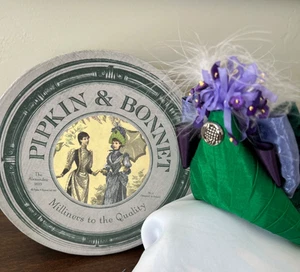 PIPKIN & BONNET MILLNERS HAT Miniature W/ Box GREEN VELVET PURPLE IRELAND 5" - Picture 1 of 8