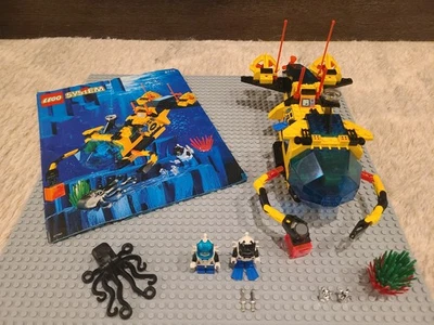 LEGO Aquazone: Crystal Explorer Sub 6175 (Complete w/Manual and Minifigs) - Image 1 of 4