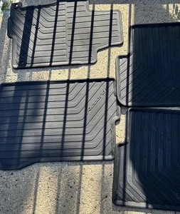 Honda Accord 13-17 Genuine OEM 4dr Black All Season Floor Mat Set 08P13-T2A - Picture 1 of 5