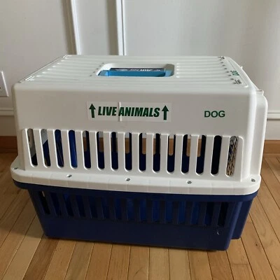 IRIS USA Pet Travel Carrier 26 X 17 X 20”H White/blue Dog Medium - image 1 of 4