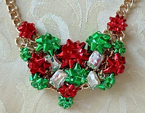NEW Betsey Johnson Christmas Holiday Bow Bib Necklace Crystal Red Green Bows