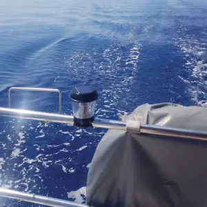 Nuova Rade Rail Mounted Solar Powered LED Marine Light Boat Lighting B18 - Picture 1 of 6