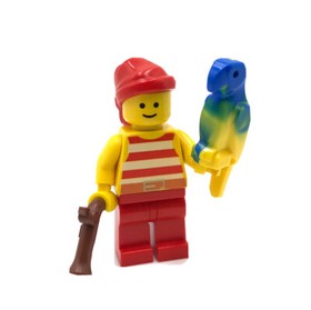 LEGO Pirate Red / White Stripes Shirt minifigure Pirates 6267 6255 Parrot