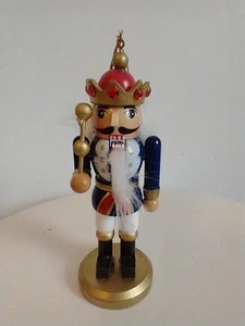 5" SENHENG HOLZ WEIHNACHTEN NUSSKNACKER KÖNIG ORNAMENT ~ JUWELENBESETZTE KRONE ~ BEMALT ~ PRINZ - Bild 1 von 6