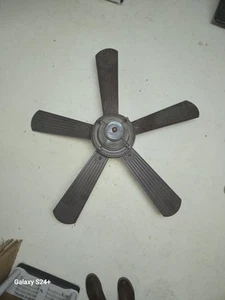 Vintage Fan 3 Bulb Light Setup! Rustic Look! - Picture 1 of 4