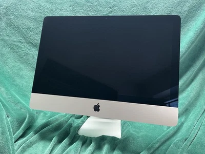 Hier biete ich einen All In One PC APPLE iMac Typ A1418 an. - Bild 1 von 4