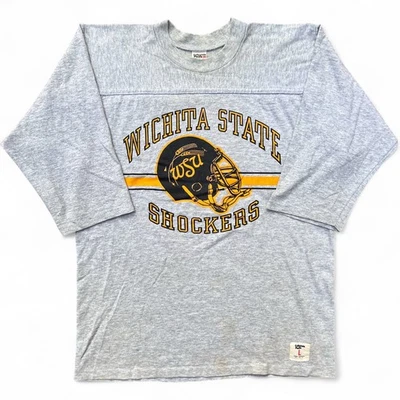Camiseta De Colección WSU Wichita State University Shockers Fútbol WuShock Gris 3/4 Foto 1 de 4