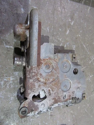 1953 1954 Chevrolet Belair 210 4 двери защелка механизм замок в сборе DF - Изображение 1 из 3