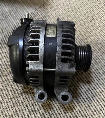 Alternador Jaguar XF 2010-2019 Foto 1 de 4