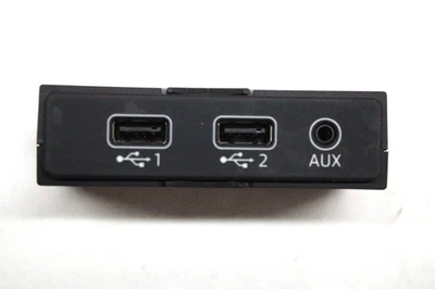 2017 AUDI A4 CENTER CONSOLE USB PORT AUX JACK 8W0 035 736 OEM 17 18 19 20 - Image 1 of 4