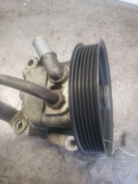 Bomba de dirección asistida compatible con 02-06 X TIPO 1042209 Foto 1 de 4