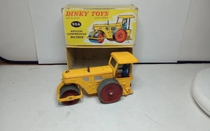DINKY TOYS ANCIEN #830 ROULEAU COMPRESSEUR RICHIER BON ETAT + BOITE D'ORIGINE bm - Picture 1 of 13