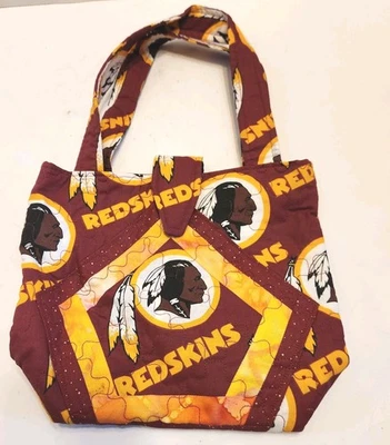 Bolso de mano pequeño hecho a mano de los Washington Redskins de la NFL Foto 1 de 4