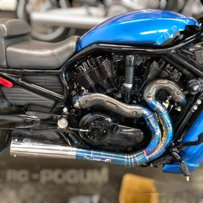 Escape personalizado Harley Davidson VROD NIGHT ROD SPECIAL Foto 1 de 4