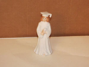 GRADUATION gift LEFTON PORCELAIN GRADUATION GIRL SR NO. 0236 4 3/4 " HEIGHT - Picture 1 of 1