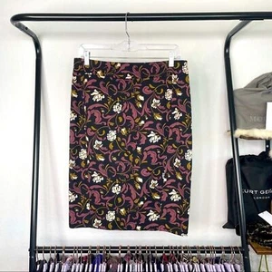 ❅�Falda lápiz Ann Taylor Loft floral con desplazamiento - Imagen 1 de 4