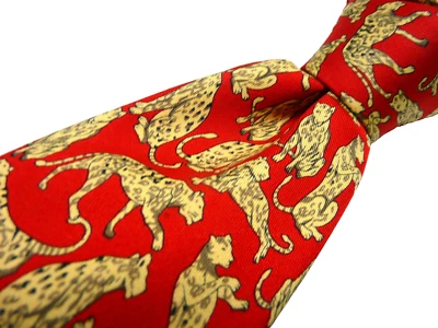 ¡Lujo! Hecho a mano en Francia. Corbata de seda de diseñador de marca de prestigio. Lápiz labial rojo Foto 1 de 4