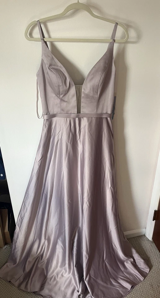 Vestido de dama de honor Kleinfeld para mujer satinado con correa de espagueti anochecer talla 8 nuevo con etiquetas  Foto 1 de 4