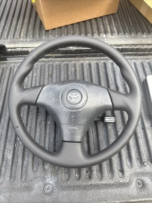 Volante TOYOTA COROLLA MATRIX CELICA cuero ZZT231 increíble estado Foto 1 de 4