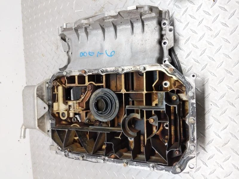 Oil Pan VIN Model Fp 7th And 8th Digit 3.0L Fits 09-17 AUDI Q5 727353 - Image 1 of 4