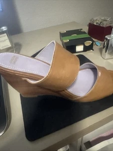 Johnson & Murphy  Leather Wedge  sandals  SZ 9.5 M - Picture 1 of 5
