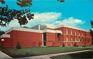 Marion Indiana~Hall Of Science~Marion College~1960s Postcard - Picture 1 of 2