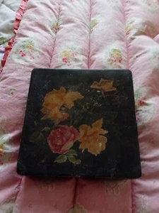 antique paper mache box - Picture 1 of 2