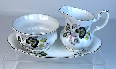 Royal Albert Sugar Creamer Set Bandeja Rosa Gris Rosas Hueso China Inglaterra REGALO Foto 1 de 4