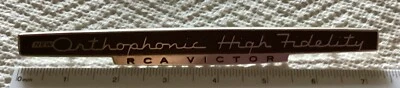 Placa frontal RCA SHF9 “Nueva ortofónica alta fidelidad RCA VICTOR” Foto 1 de 3