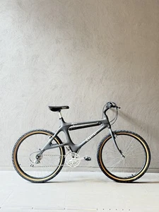      NEW          Kestrel - Picture 1 of 18