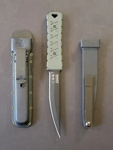 CRKT Yukanto Williams Design Fixed Blade Knife 2930 / Modified Green/ Deep Carry - Picture 1 of 6