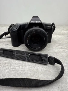 VTG Japan Minolta Maxxum 3000i Autofocus AF 50mm 1:1.7 Lens 35mm SLR Film Camera - Picture 1 of 13