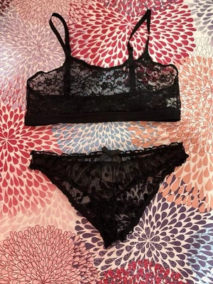 Unterwäscheanzug schwarz mit Spitze - Bild 1 von 4