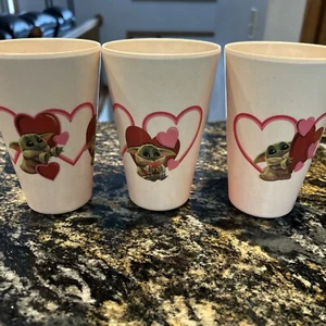 Star Wars Baby Mandalorian Baby Yoda Set Of 4 12oz Valentine Cups - Picture 1 of 2