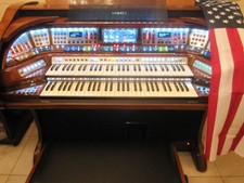 Lowrey Patriot organ: Usb / Cd, Color Touch screen, Oak wood