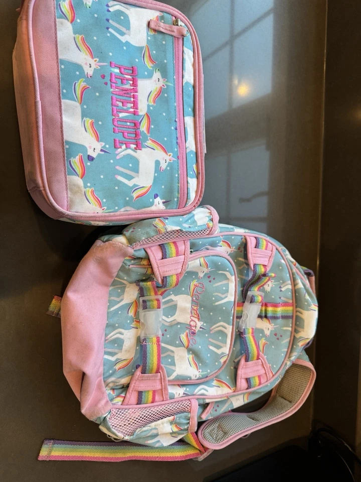 Mochila y bolsa de almuerzo Pottery Barn unicornio rosa púrpura Foto 1 de 3