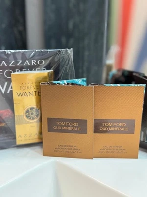 Tom Ford Oud Minerale (2) y Azzaro Forever Wanted (1) muestras auténticas 2 ml Foto 1 de 2