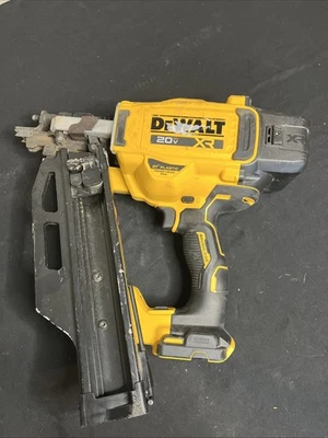 DEWALT 20V MAX DCN920 21° Cordless Framing Nailer – For Parts or Repair - Image 1 of 4