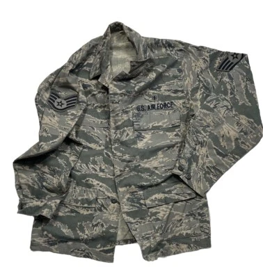 US AIR FORCE Jacket Coat Sz 40 R Digital Camo Military Issued Staff Sergeant EUC - Image 1 of 4