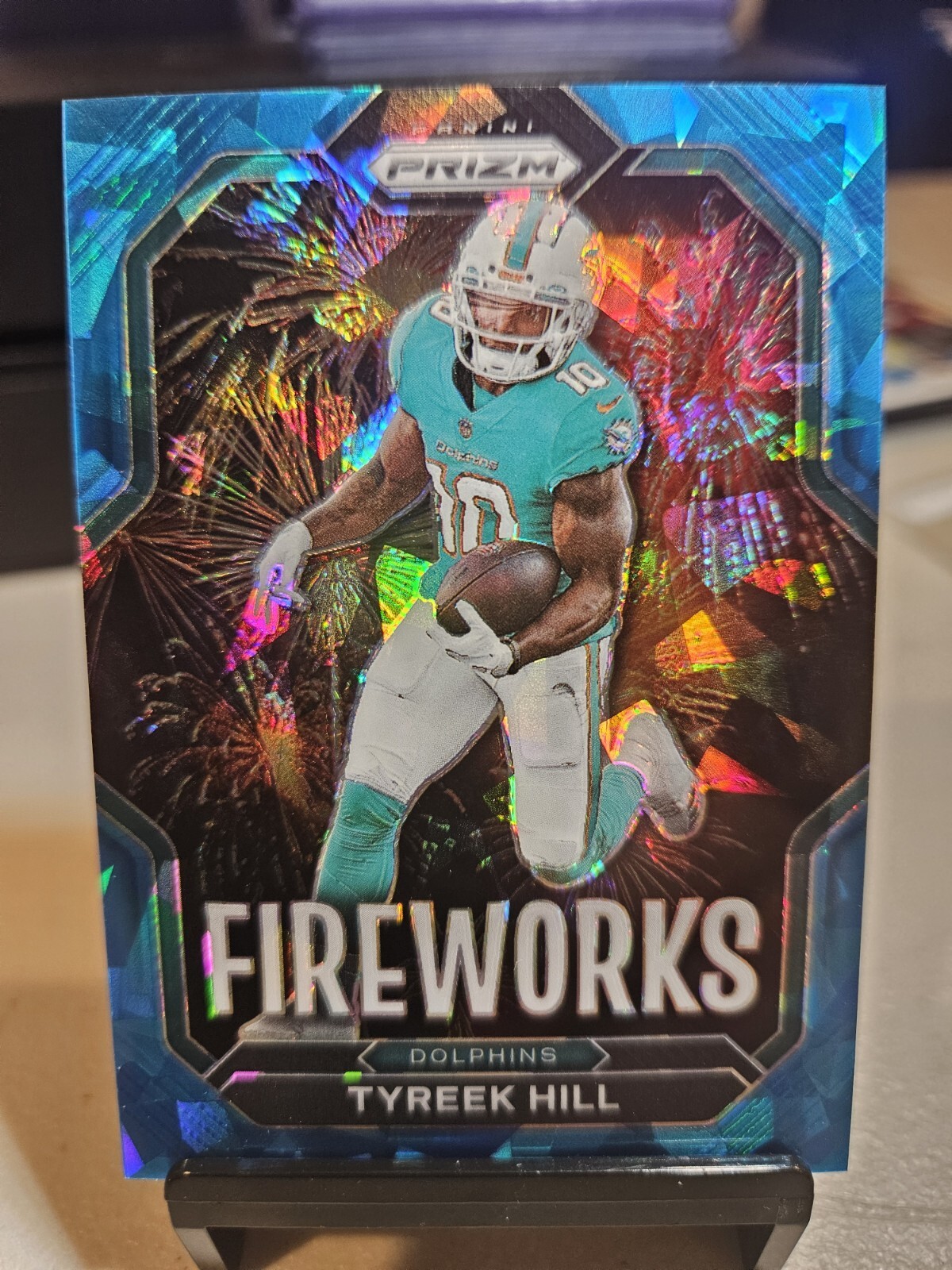 TYREEK HILL 2022 PRIZM Fireworks Blue Cracked Ice PRIZM SP /99 Dolphins WR MVP