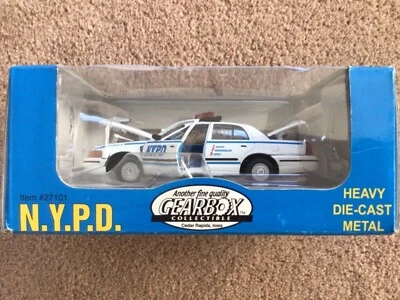 Gear Box - NYPD 1999 Ford Crown Victoria Interceptor Patrol Car - 1:43 scale - Image 1 of 3