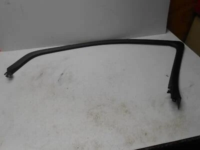 Moldura de puerta de pasajero superior delantera derecha interior Buick Encore 2013-2022  Foto 1 de 4