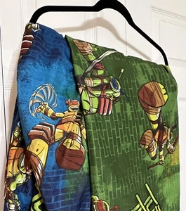 Juego de 3 sábanas dobles Nickelodeon Teenage Mutant Nija Turtles Turtle Trouble  - Imagen 1 de 4