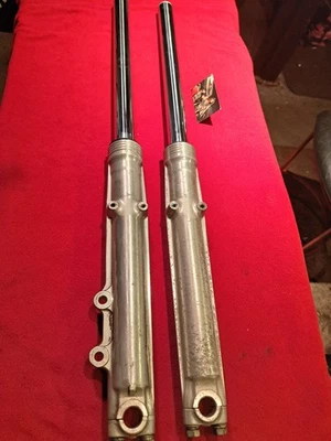 Honda Cb750K 1980 horquillas tubos descendentes conjunto de suspensión delantera OEM Foto 1 de 4