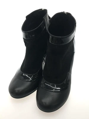 Auténticas botas de cuero negras Chanel al tobillo para mujer talla US 5 Foto 1 de 4