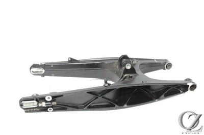 22-23 Husqvarna Vitpilen Svartpilen 401 Swingarm Swing Arm - Image 1 of 4