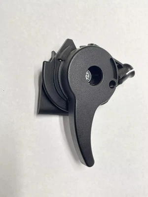 03-11 Mercedes SLK Clase SL R230 R171 Cierre de capó Cable Liberación Manija Palanca OEM Foto 1 de 4