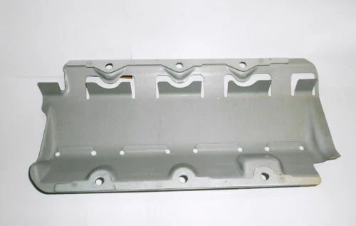 GENUINE VAUXHALL ASTRA H G / CORSA C / ZAFIRA A / MERIVA A 1.7 OIL PAN BAFFLE - Image 1 of 1