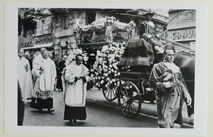 Ritaglio Foto Illustrazione ROMA Salma di PIO X per le Vie del Centro 1953 - Imagen 1 de 1