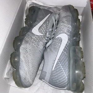 Size 8.5 - Nike Air VaporMax Pure Platinum W - Picture 1 of 1